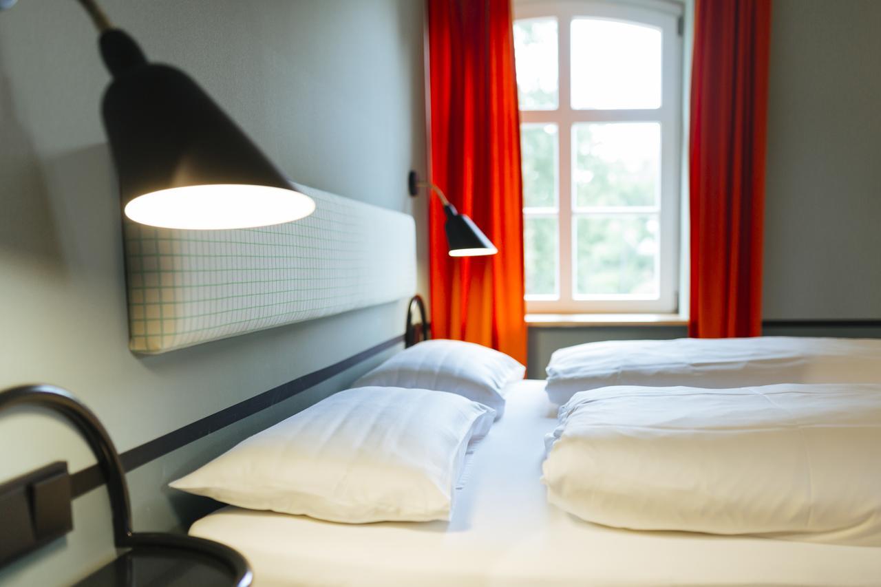רינטלן Hotel Am Kloster - Domaene Moellenbeck מראה חיצוני תמונה